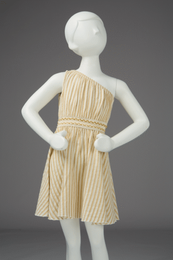 Children's sleeves dress